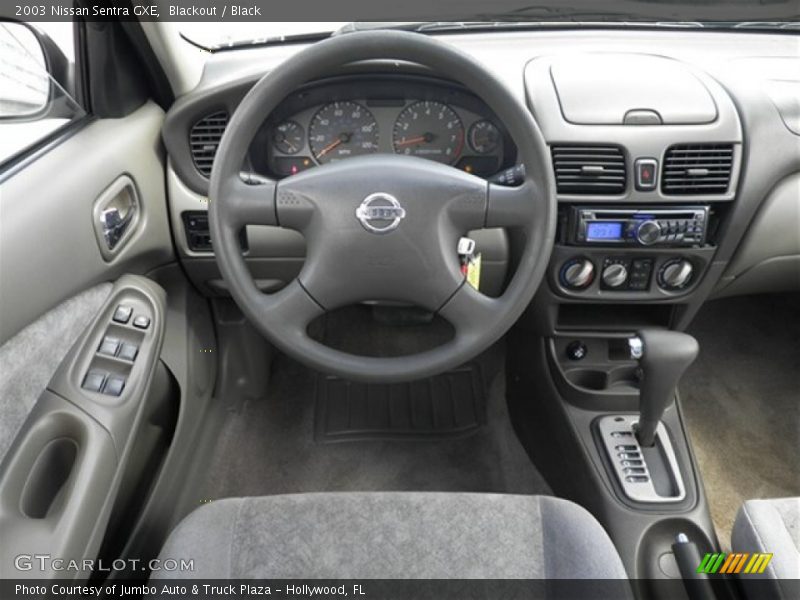 Blackout / Black 2003 Nissan Sentra GXE