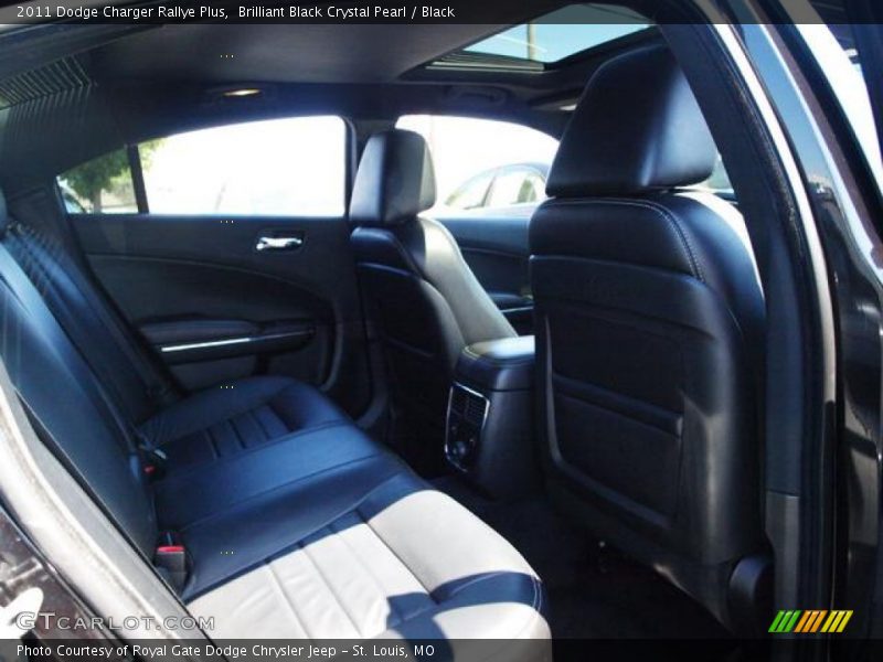 Brilliant Black Crystal Pearl / Black 2011 Dodge Charger Rallye Plus