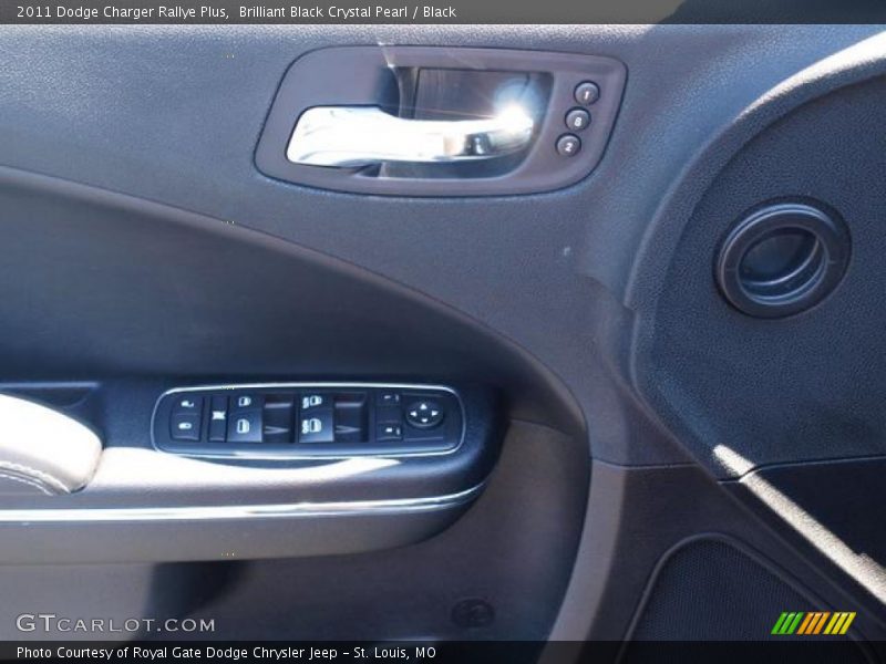 Brilliant Black Crystal Pearl / Black 2011 Dodge Charger Rallye Plus