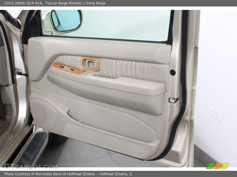 Tuscan Beige Metallic / Stone Beige 2001 Infiniti QX4 4x4