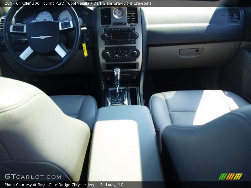 Cool Vanilla / Dark Slate Gray/Light Graystone 2007 Chrysler 300 Touring AWD
