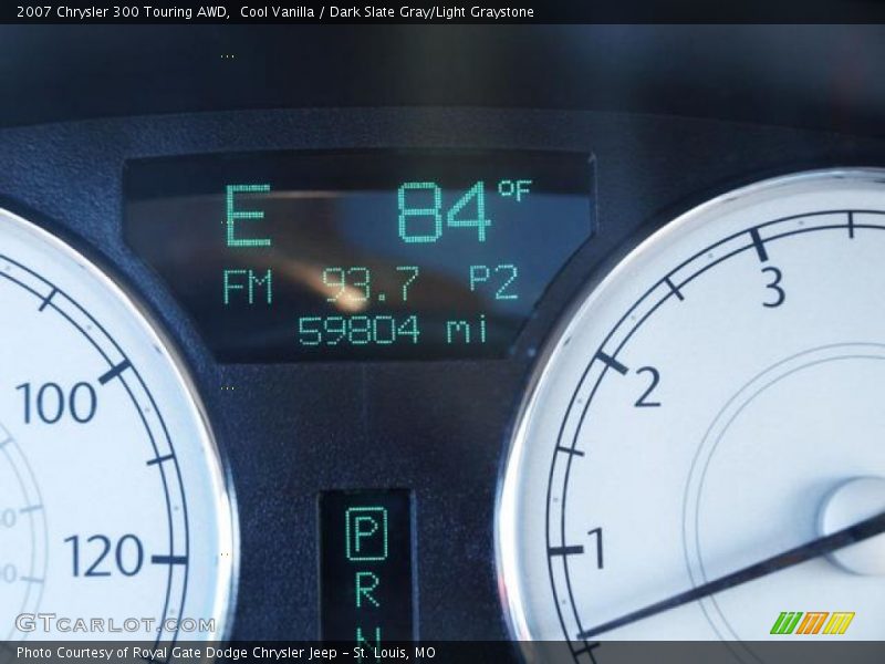 Cool Vanilla / Dark Slate Gray/Light Graystone 2007 Chrysler 300 Touring AWD