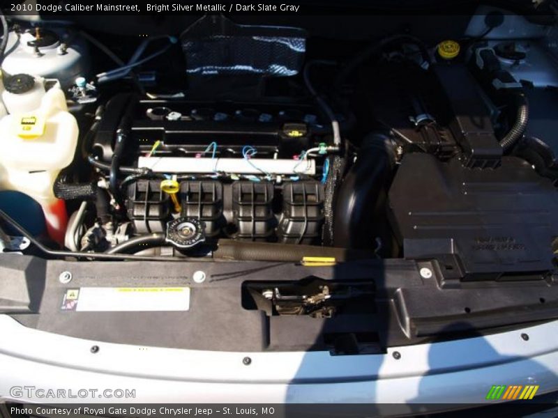 Bright Silver Metallic / Dark Slate Gray 2010 Dodge Caliber Mainstreet
