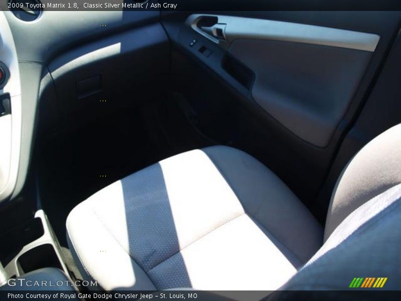 Classic Silver Metallic / Ash Gray 2009 Toyota Matrix 1.8
