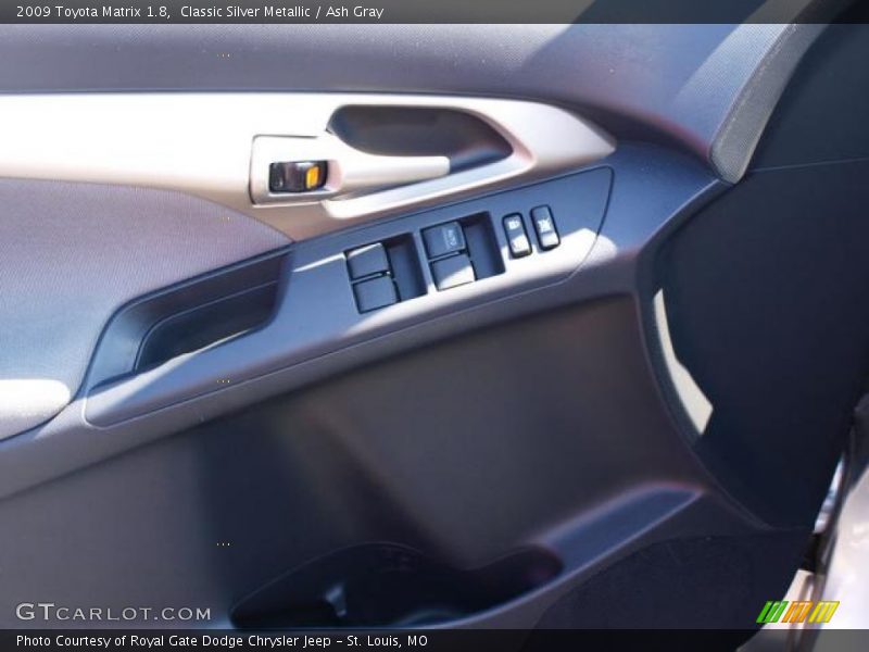 Classic Silver Metallic / Ash Gray 2009 Toyota Matrix 1.8