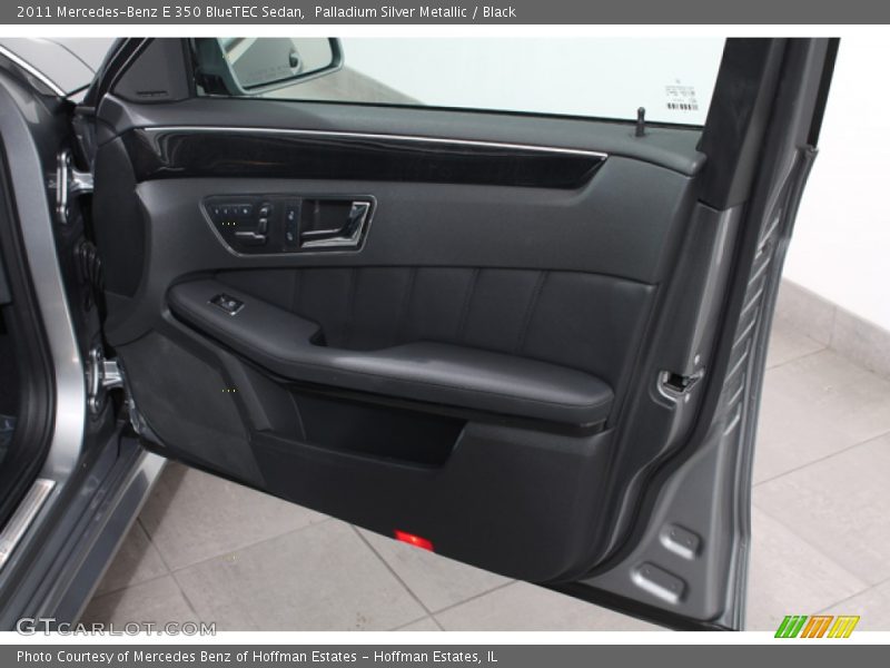 Door Panel of 2011 E 350 BlueTEC Sedan