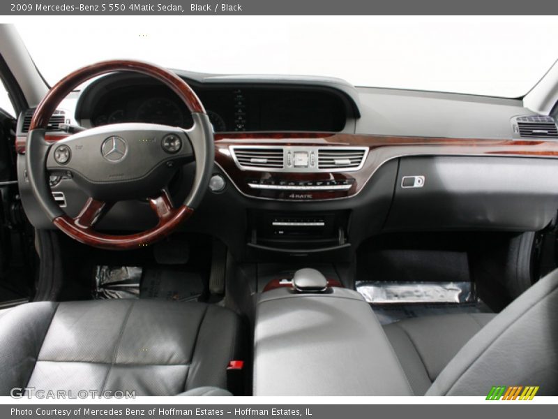 Black / Black 2009 Mercedes-Benz S 550 4Matic Sedan