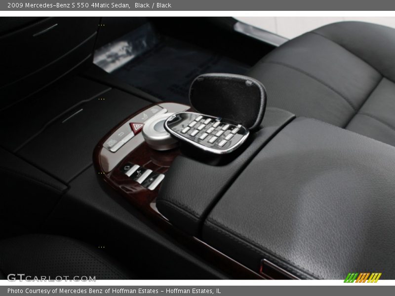 Black / Black 2009 Mercedes-Benz S 550 4Matic Sedan