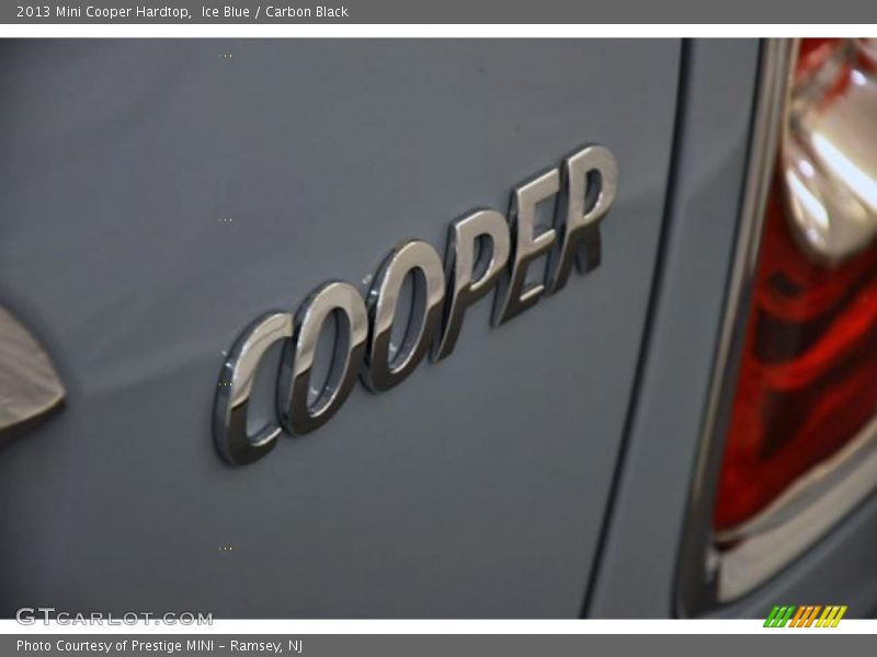 Ice Blue / Carbon Black 2013 Mini Cooper Hardtop