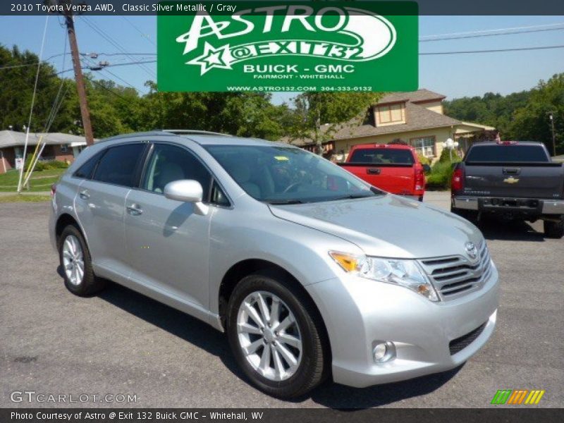 Classic Silver Metallic / Gray 2010 Toyota Venza AWD
