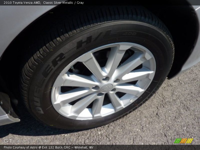 Classic Silver Metallic / Gray 2010 Toyota Venza AWD