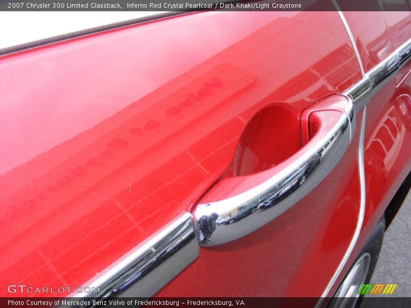 Inferno Red Crystal Pearlcoat / Dark Khaki/Light Graystone 2007 Chrysler 300 Limited Glassback