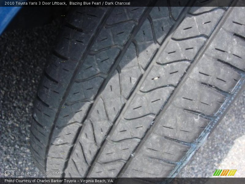 Blazing Blue Pearl / Dark Charcoal 2010 Toyota Yaris 3 Door Liftback