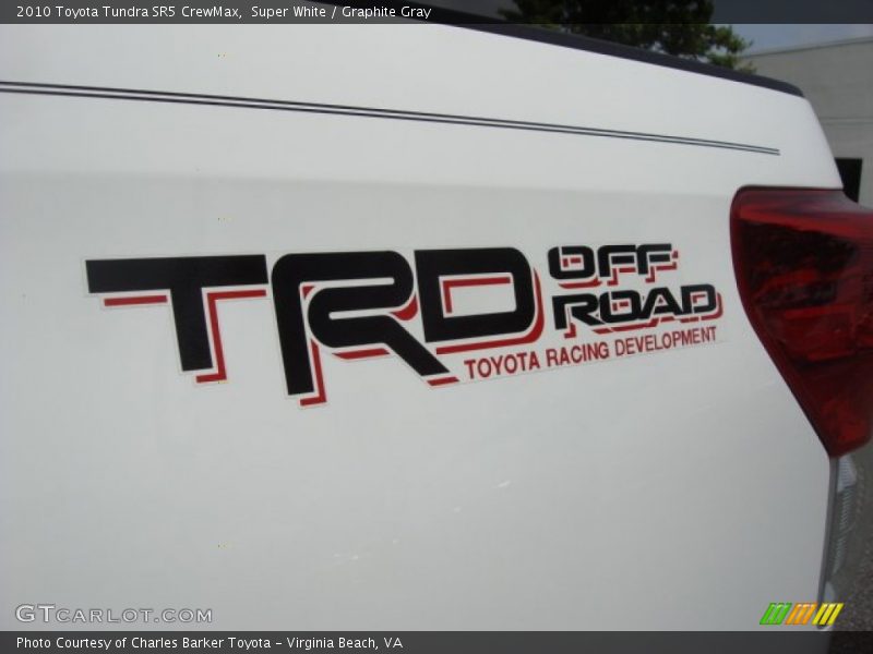 Super White / Graphite Gray 2010 Toyota Tundra SR5 CrewMax