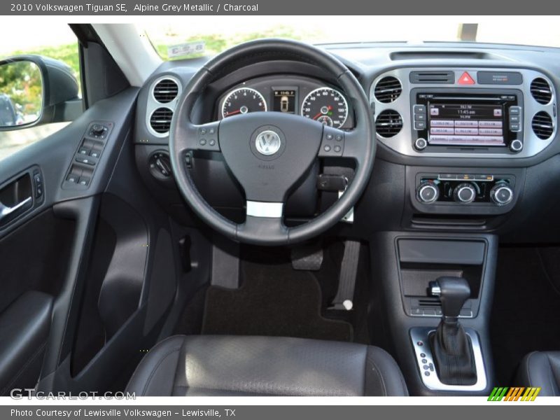 Alpine Grey Metallic / Charcoal 2010 Volkswagen Tiguan SE