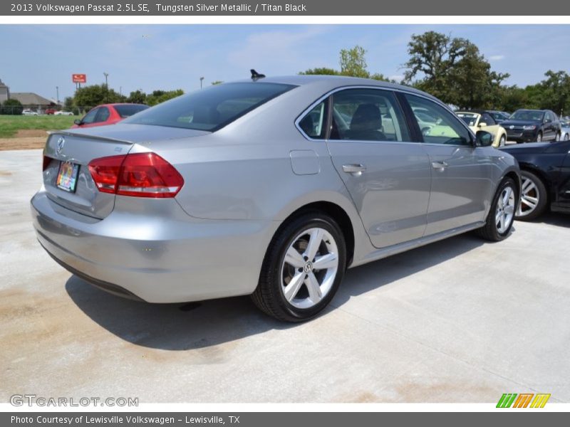Tungsten Silver Metallic / Titan Black 2013 Volkswagen Passat 2.5L SE