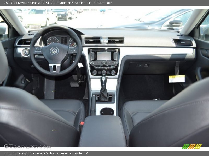Tungsten Silver Metallic / Titan Black 2013 Volkswagen Passat 2.5L SE