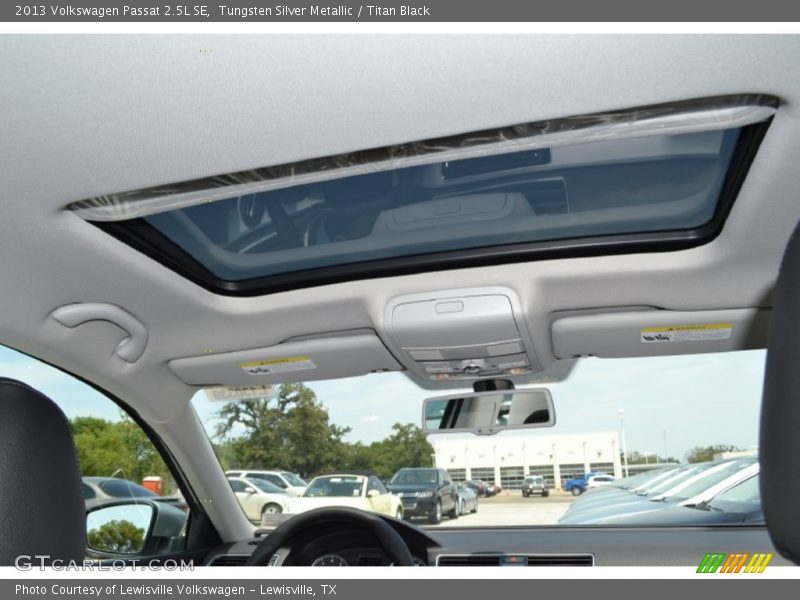 Tungsten Silver Metallic / Titan Black 2013 Volkswagen Passat 2.5L SE