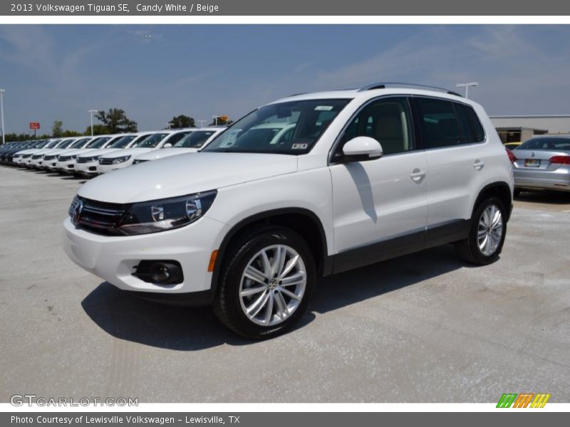Candy White / Beige 2013 Volkswagen Tiguan SE
