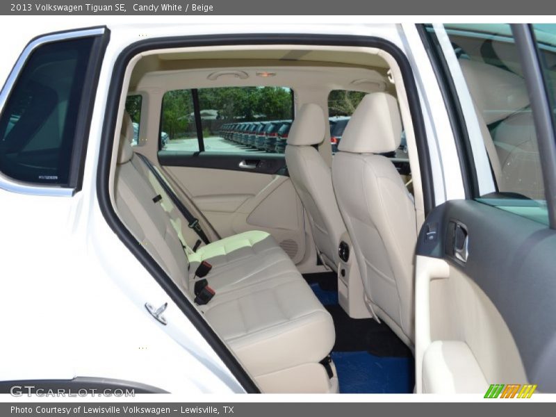 Candy White / Beige 2013 Volkswagen Tiguan SE