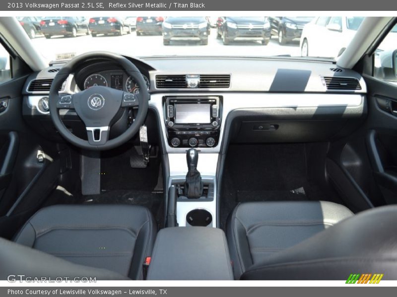 Reflex Silver Metallic / Titan Black 2013 Volkswagen Passat 2.5L SE