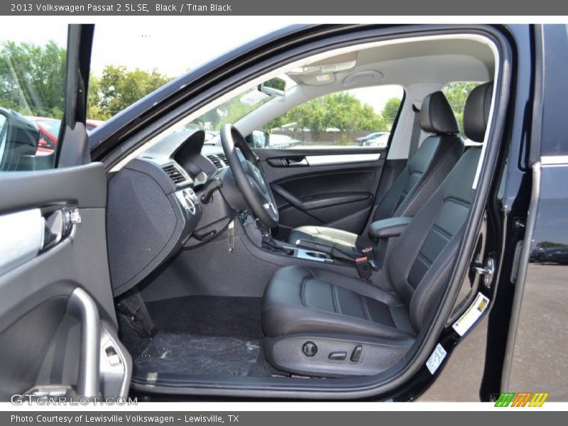 Black / Titan Black 2013 Volkswagen Passat 2.5L SE