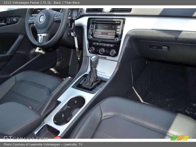 Black / Titan Black 2013 Volkswagen Passat 2.5L SE