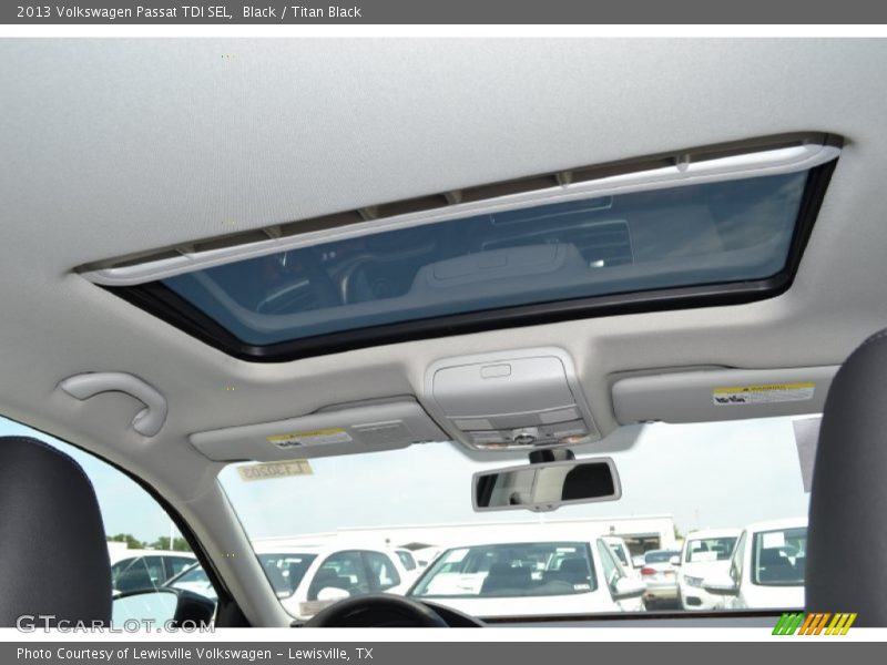 Black / Titan Black 2013 Volkswagen Passat TDI SEL