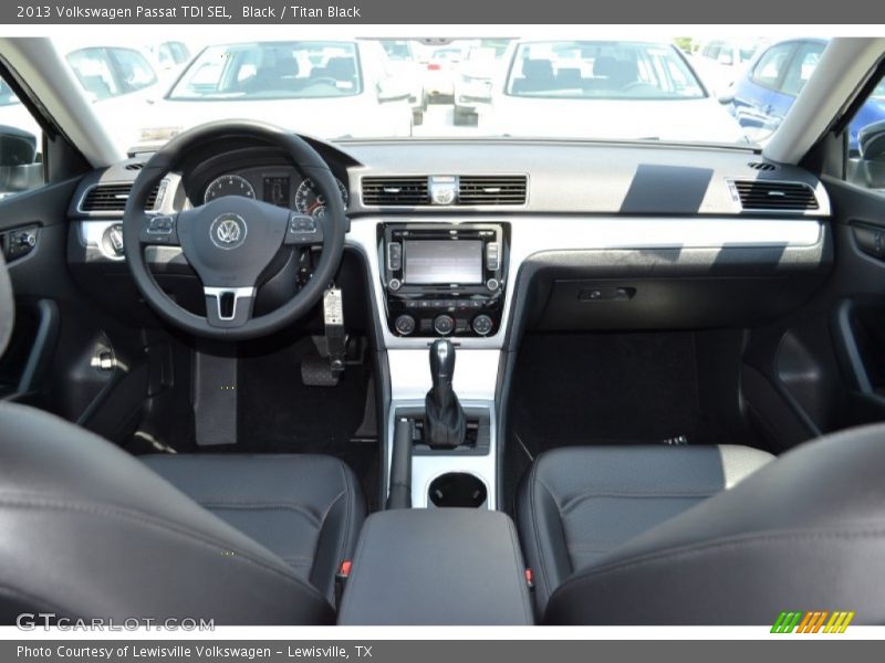 Black / Titan Black 2013 Volkswagen Passat TDI SEL