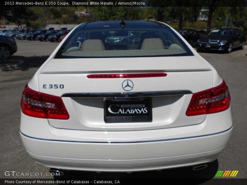 Diamond White Metallic / Almond/Mocha 2013 Mercedes-Benz E 350 Coupe