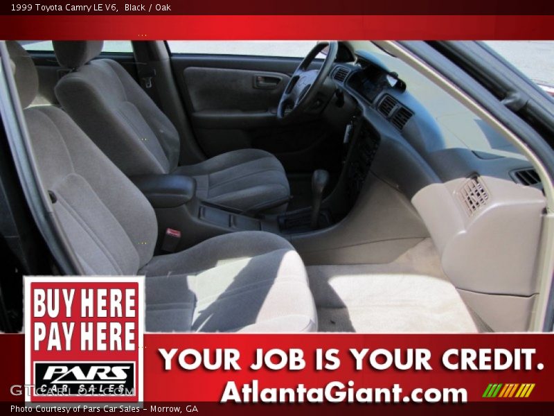 Black / Oak 1999 Toyota Camry LE V6