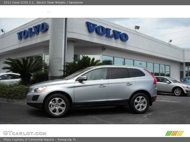 Electric Silver Metallic / Sandstone 2013 Volvo XC60 3.2