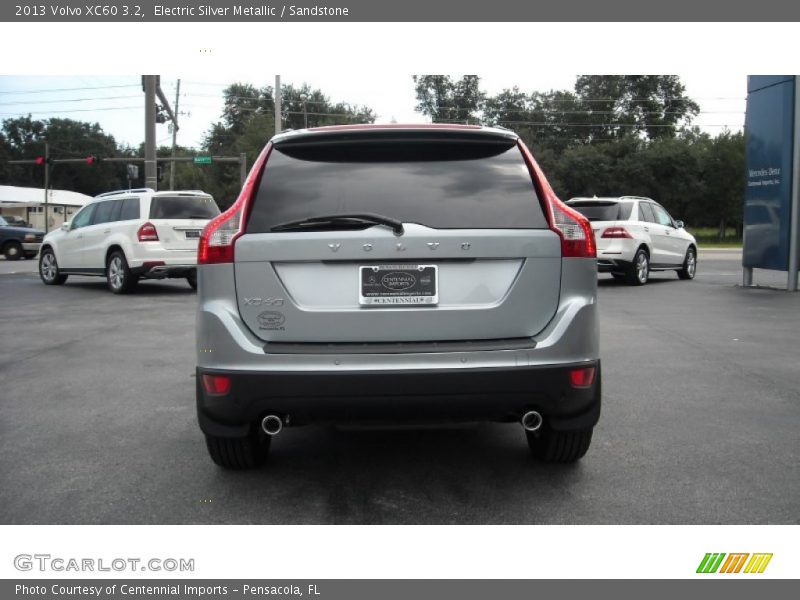 Electric Silver Metallic / Sandstone 2013 Volvo XC60 3.2