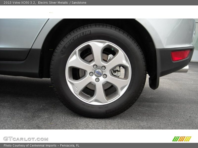 Electric Silver Metallic / Sandstone 2013 Volvo XC60 3.2