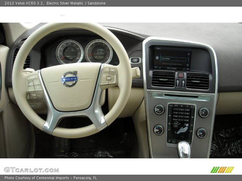 Electric Silver Metallic / Sandstone 2013 Volvo XC60 3.2