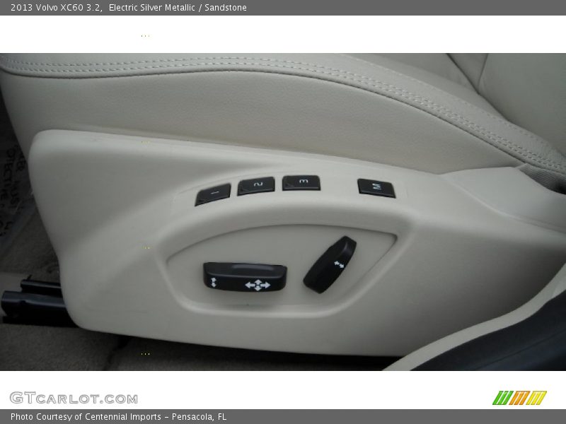 Electric Silver Metallic / Sandstone 2013 Volvo XC60 3.2