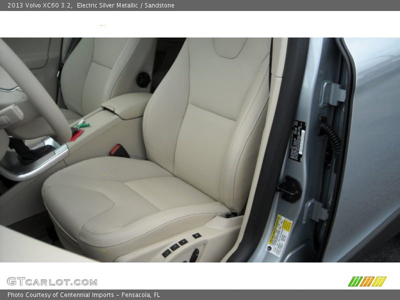 Electric Silver Metallic / Sandstone 2013 Volvo XC60 3.2