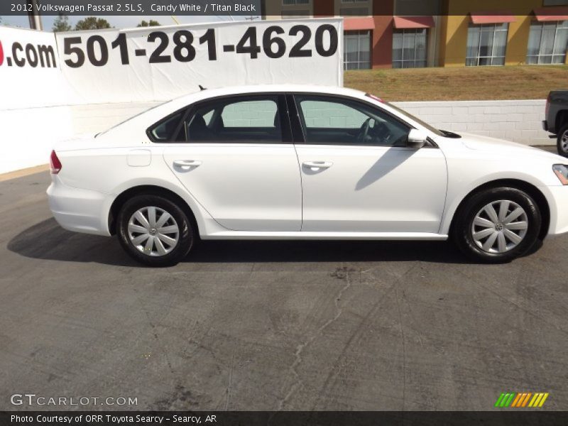 Candy White / Titan Black 2012 Volkswagen Passat 2.5L S