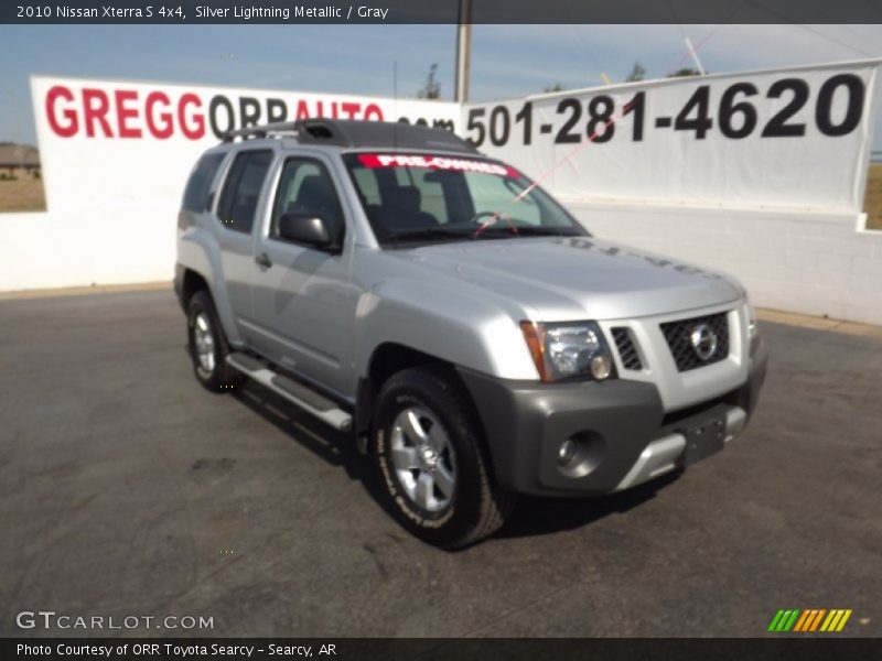 Silver Lightning Metallic / Gray 2010 Nissan Xterra S 4x4