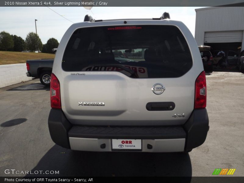 Silver Lightning Metallic / Gray 2010 Nissan Xterra S 4x4