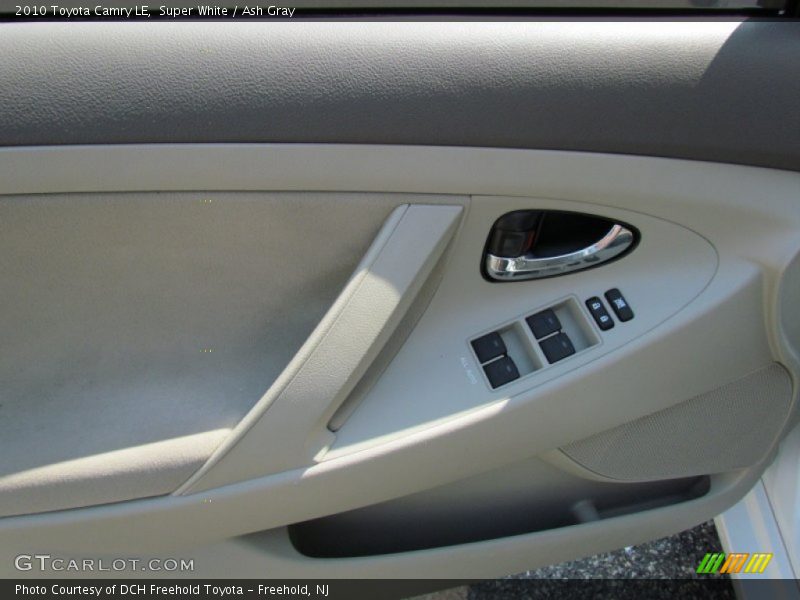Super White / Ash Gray 2010 Toyota Camry LE