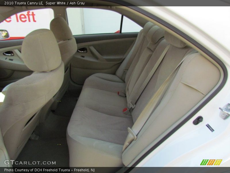 Super White / Ash Gray 2010 Toyota Camry LE