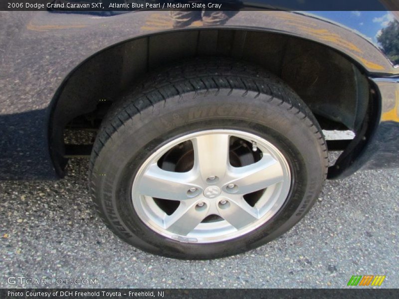 Atlantic Blue Pearl / Medium Slate Gray 2006 Dodge Grand Caravan SXT