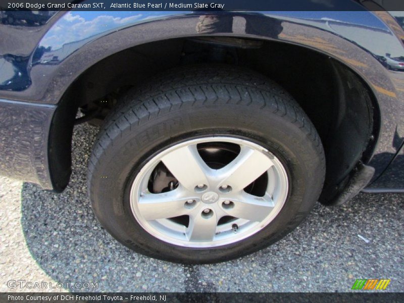 Atlantic Blue Pearl / Medium Slate Gray 2006 Dodge Grand Caravan SXT