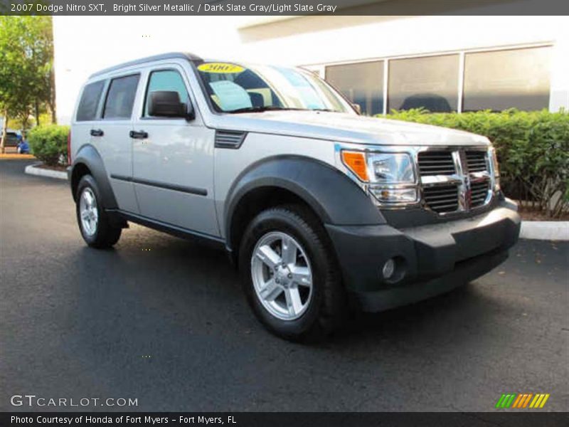 Bright Silver Metallic / Dark Slate Gray/Light Slate Gray 2007 Dodge Nitro SXT