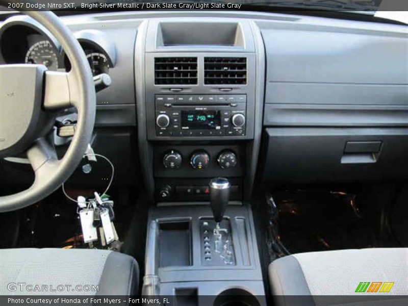Bright Silver Metallic / Dark Slate Gray/Light Slate Gray 2007 Dodge Nitro SXT