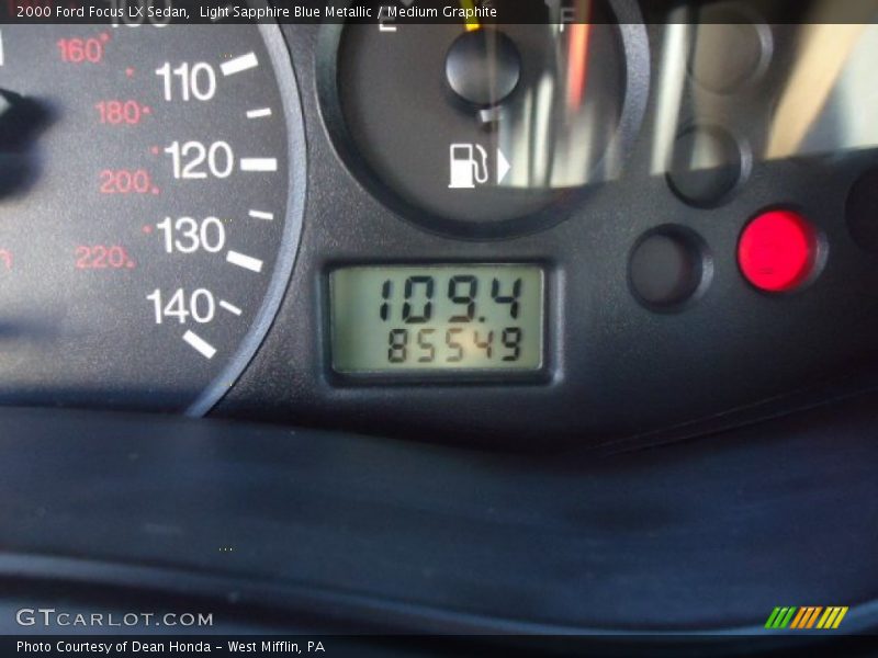 Light Sapphire Blue Metallic / Medium Graphite 2000 Ford Focus LX Sedan