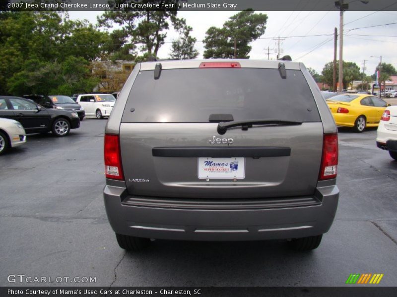 Light Graystone Pearl / Medium Slate Gray 2007 Jeep Grand Cherokee Laredo