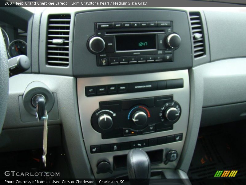 Light Graystone Pearl / Medium Slate Gray 2007 Jeep Grand Cherokee Laredo