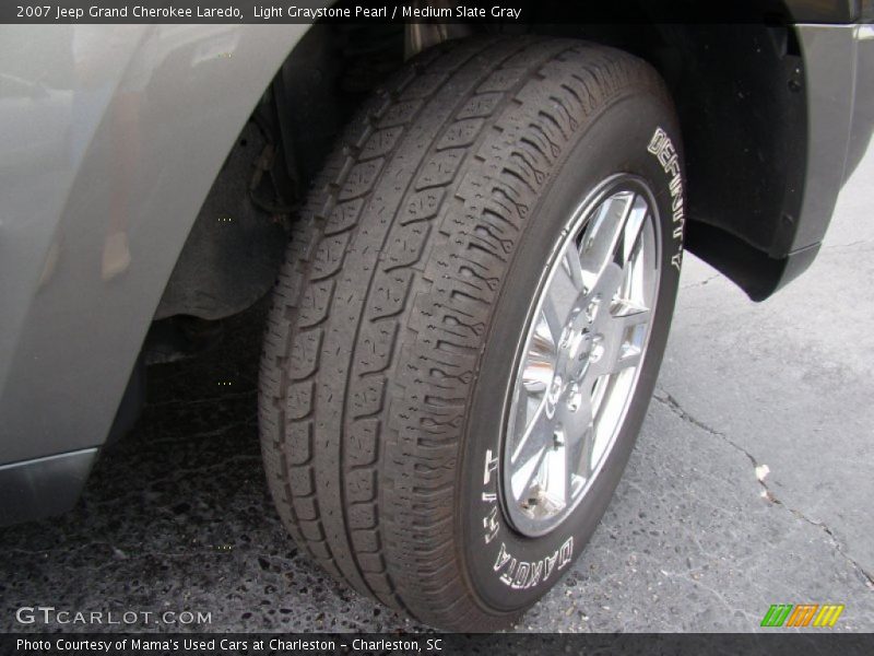 Light Graystone Pearl / Medium Slate Gray 2007 Jeep Grand Cherokee Laredo
